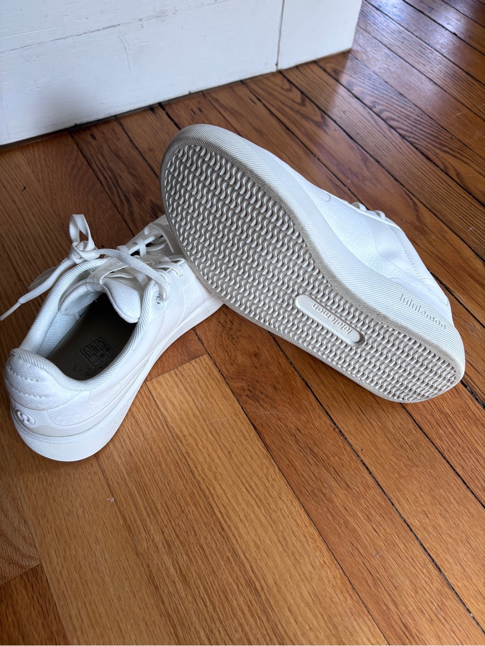 Lululemon Women's Cityverse Sneaker - Picture 5 of 7